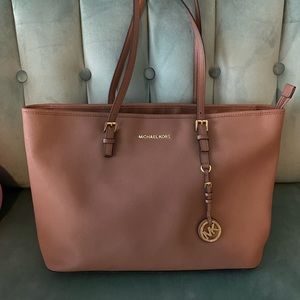 Michael Kors Jet Set Dusty Rose Tote Purse